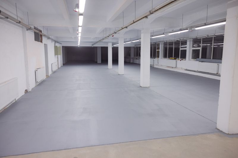 What To Expect During A Commercial Epoxy Floor Coating Project